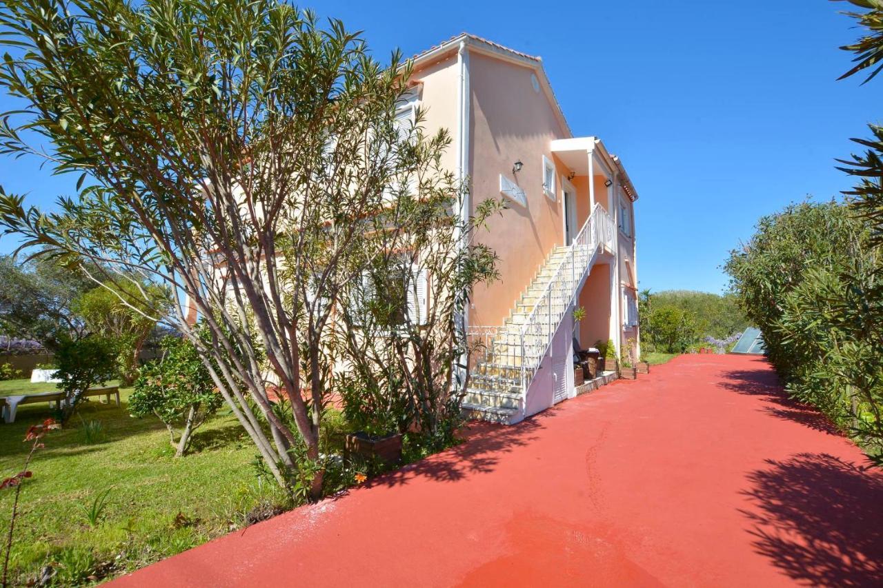 Giokos Apartment Ágios Matthaíos Exterior foto